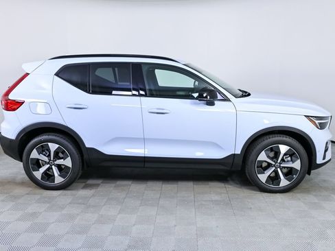 New 2026 Volvo XC40 B5 Plus w/ Protection Package Premier AWD/4WD image 26