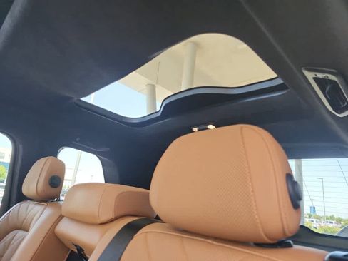 Used 2024 BMW X7 xDrive40i w/ M Sport Package AWD/4WD image 27