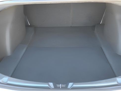 Used 2023 Tesla Model 3 Standard Range RWD image 29