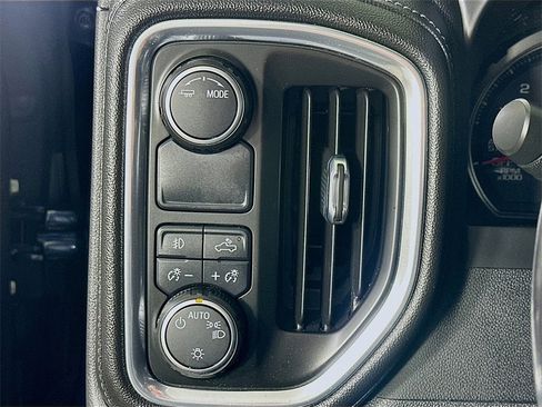 Used 2020 Chevrolet Silverado 1500 RST w/ All-Star Edition image 21