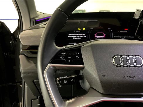 Used 2025 Audi Q6 e-tron Premium Plus AWD/4WD image 11