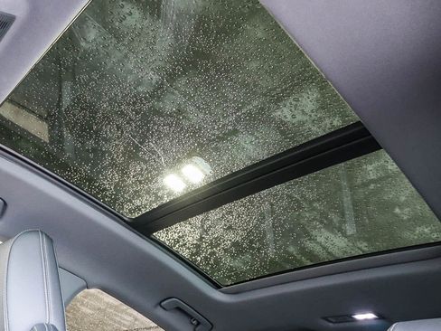 Used 2023 Audi Q4 e-tron Premium Plus image 33