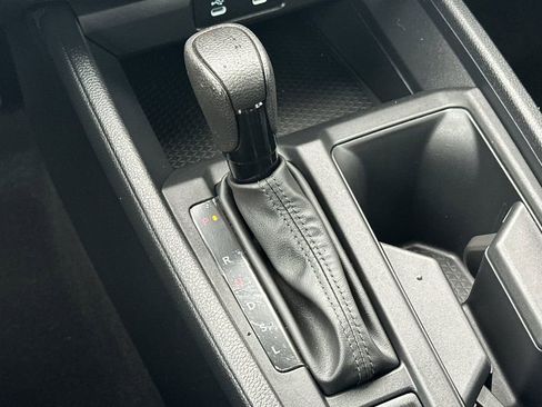 Certified 2025 Honda Accord LX image 19