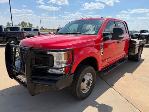Used 2022 Ford F350 XL w/ Power Equipment Group AWD/4WD image 3