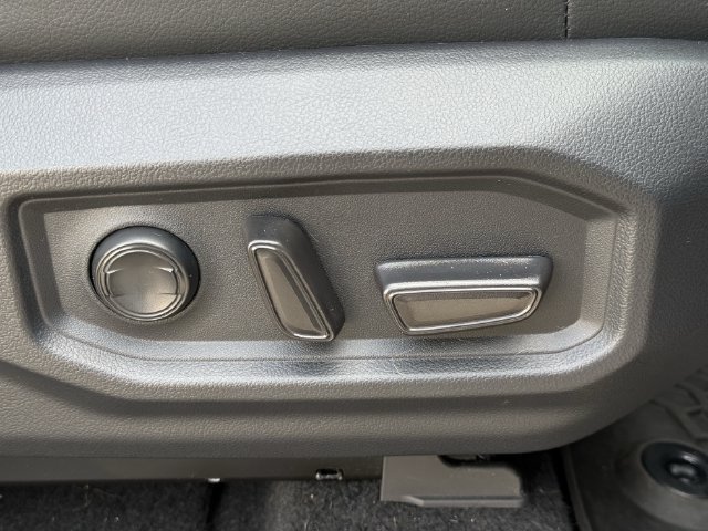Used 2024 Toyota Tundra TRD Pro AWD/4WD image 32