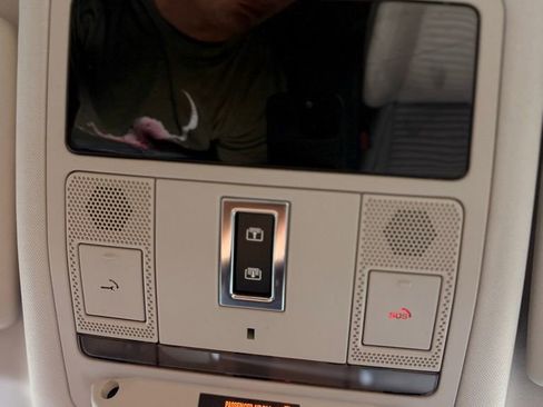 Used 2023 Land Rover Discovery Sport S image 21