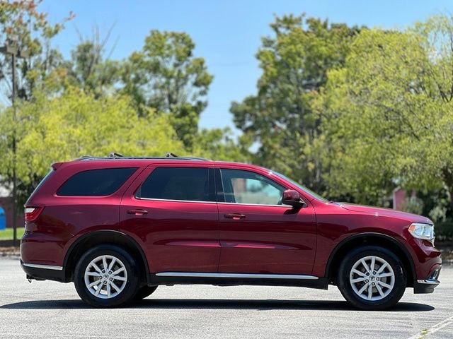 Used 2019 Dodge Durango SXT AWD/4WD image 4