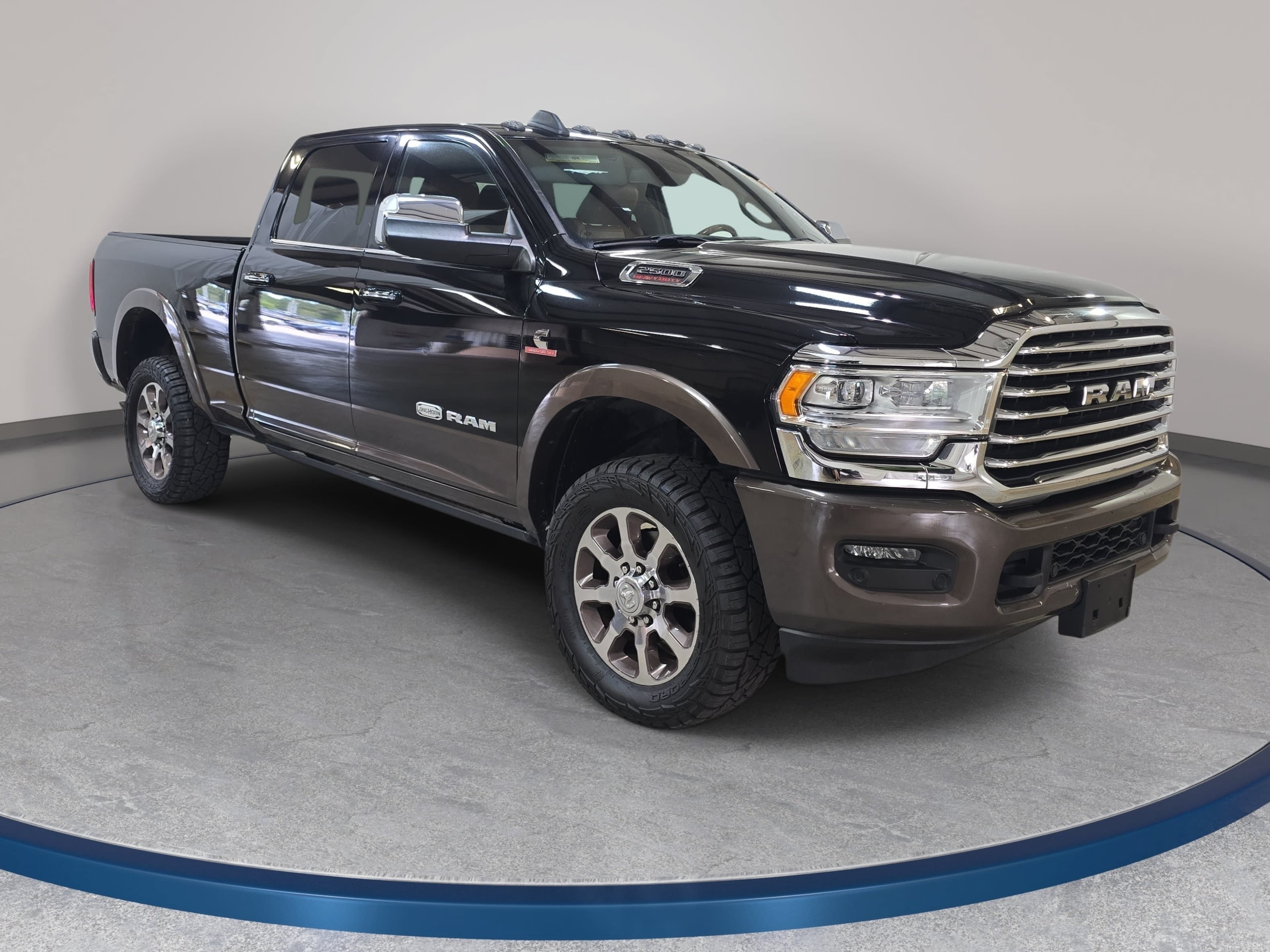 Used 2022 RAM 2500 Limited AWD/4WD image 4