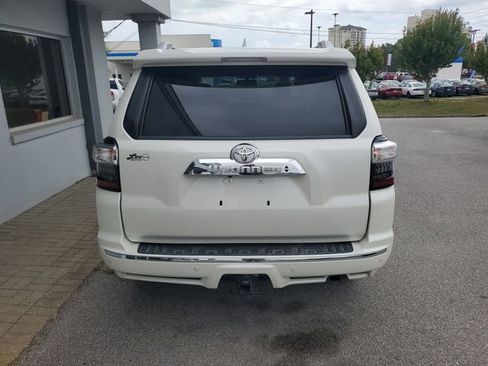 Used 2016 Toyota 4Runner Limited RWD image 9