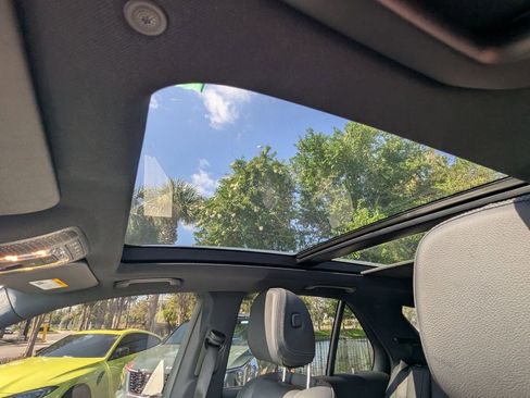 Certified 2025 Mercedes-Benz GLE 450e 4MATIC image 7