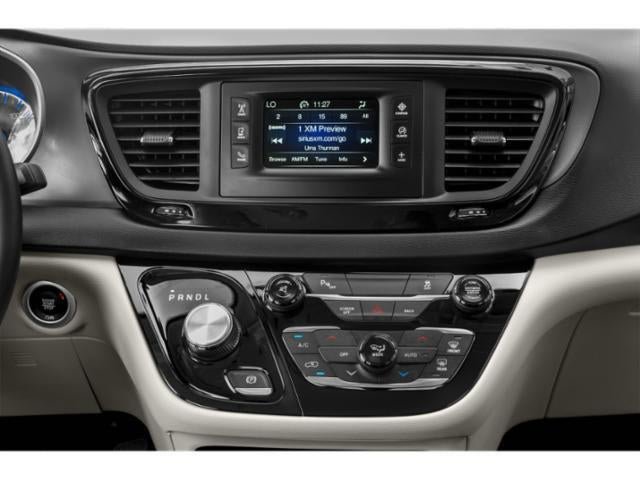 Used 2020 Chrysler Pacifica Touring-L Plus w/ Advanced Safetytec Group FWD image 10