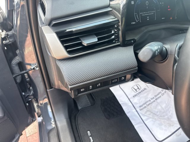 Used 2025 Toyota Camry SE w/ Multimedia Upgrade Package FWD image 12