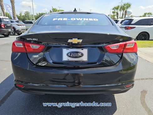 Used 2024 Chevrolet Malibu LT FWD image 4