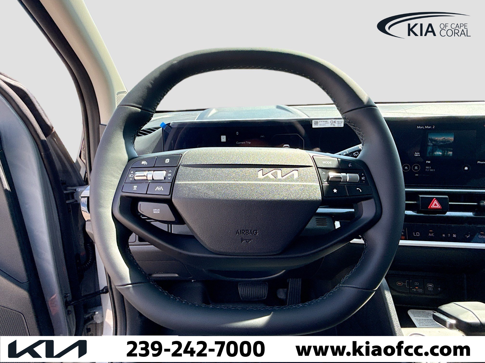 New 2026 Kia Sportage SX FWD image 38