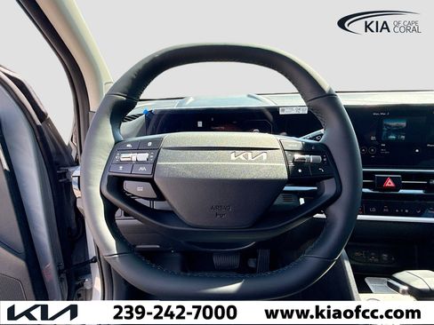 New 2026 Kia Sportage SX FWD image 38