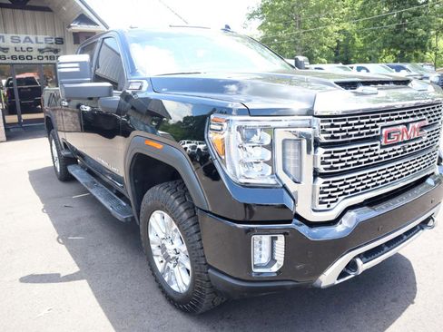 Used 2022 GMC Sierra 2500 Denali AWD/4WD image 3