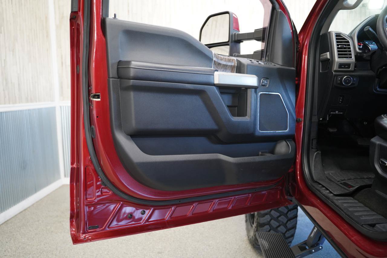 Used 2017 Ford F350 Lariat w/ Lariat Value Package AWD/4WD image 27