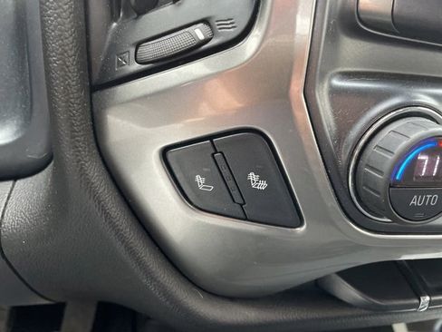 Used 2018 Chevrolet Silverado 1500 LT w/ All Star Edition image 35