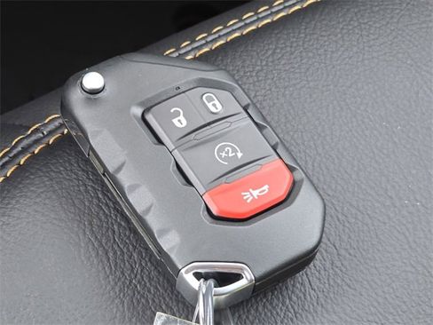 New 2025 Jeep Wrangler Sahara image 13