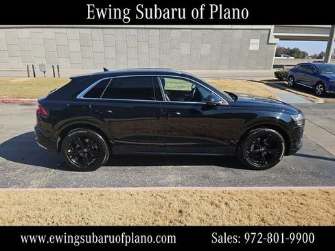 Used 2022 Audi Q8 Prestige w/ Prestige Package image 7