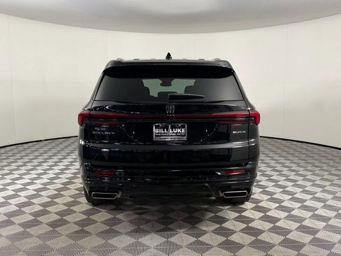 Used 2025 Buick Enclave Sport Touring image 8