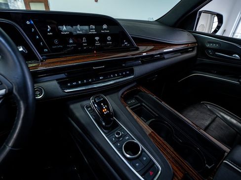 Used 2021 Cadillac Escalade Premium Luxury w/ Driver Assist Tech Package image 42