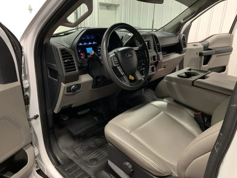 Used 2022 Ford F250 XL w/ Power Equipment Group image 43