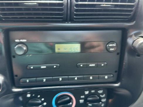 Used 2005 Ford Ranger XL RWD image 31