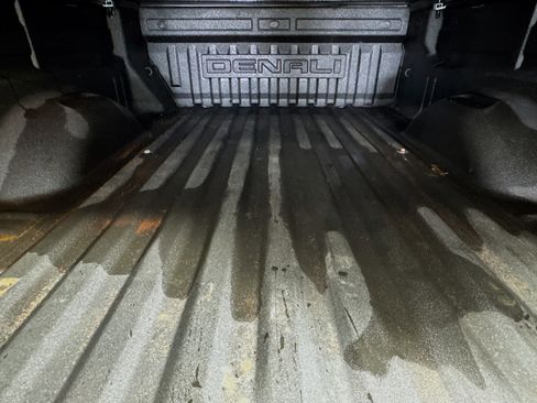 Used 2022 GMC Canyon Denali image 33