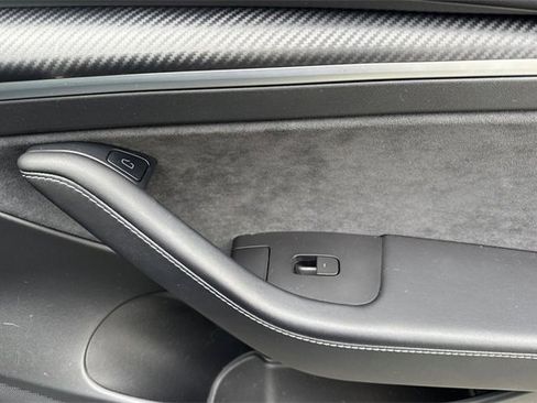 Used 2022 Tesla Model 3 Performance image 21