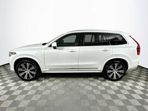 Used 2025 Volvo XC90 T8 Ultra w/ Protection Package Premier AWD/4WD image 4