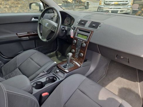 Used 2007 Volvo V50 2.4i image 26