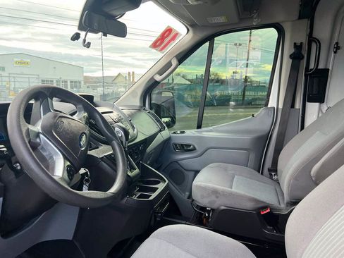 Used 2018 Ford Transit 250 148 Medium Roof RWD image 9