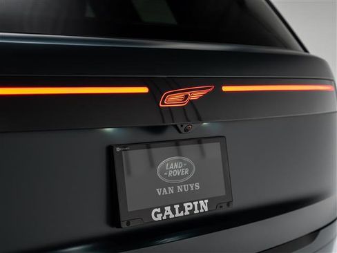 New 2025 Land Rover Range Rover Long Wheelbase Autobiography image 45