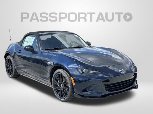 New 2026 MAZDA MX-5 Miata Club w/ Interior Package RWD image 5