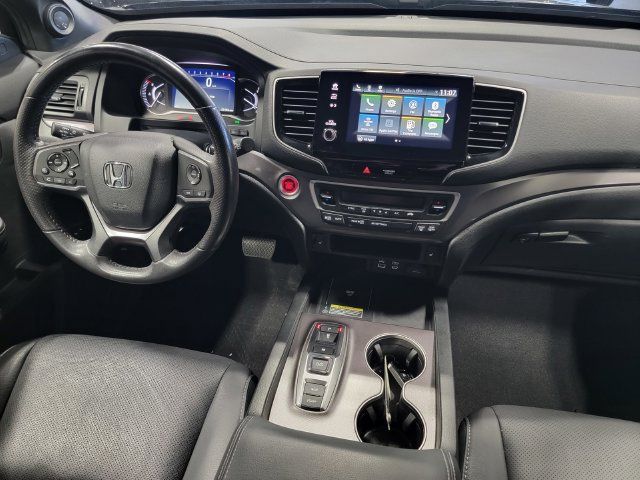 Certified 2025 Honda Passport EX-L image 29