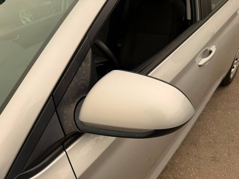 Used 2021 Hyundai Accent SE FWD image 23