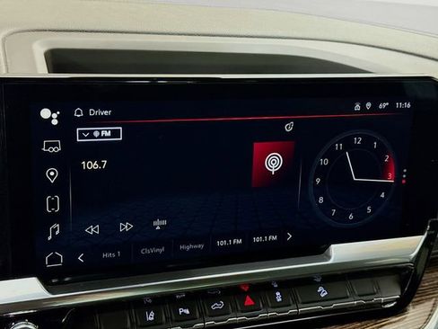 Used 2024 GMC Sierra 2500 SLE w/ SLE Value Package; image 16