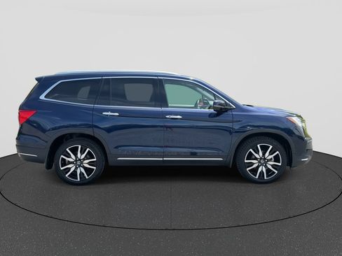 Used 2019 Honda Pilot Touring image 9