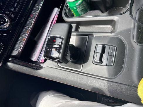 Used 2024 GMC Sierra 1500 AT4 w/ Technology Package image 23