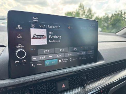 Used 2024 Honda CR-V EX-L image 30