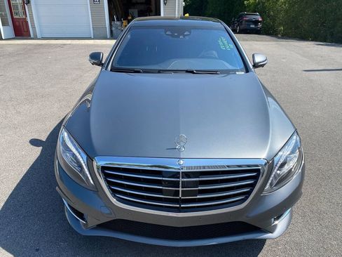 Used 2016 Mercedes-Benz S 550 4MATIC Sedan image 3
