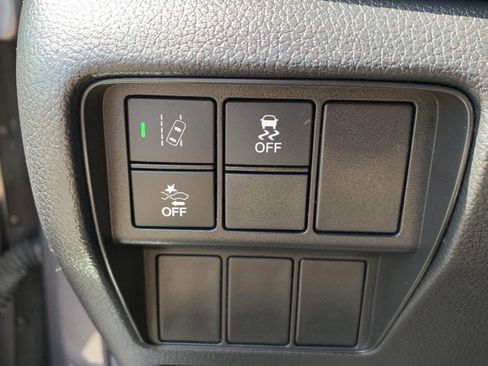 Used 2018 Honda CR-V EX image 14