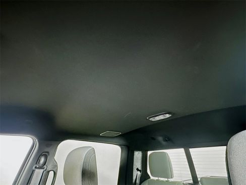 Used 2024 RAM 2500 Big Horn w/ Safety Group image 21