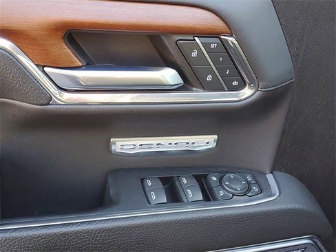 Certified 2023 GMC Sierra 1500 Denali w/ Denali Reserve Package image 16