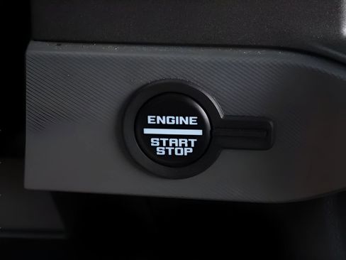Used 2024 Ford Bronco Black Diamond AWD/4WD image 30