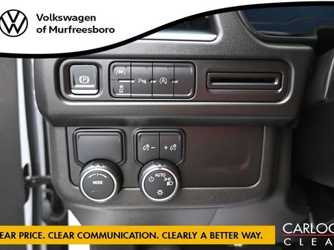 Used 2024 Chevrolet Tahoe LT RWD image 34