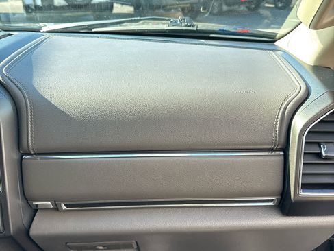 Used 2021 Ford Expedition Limited image 56