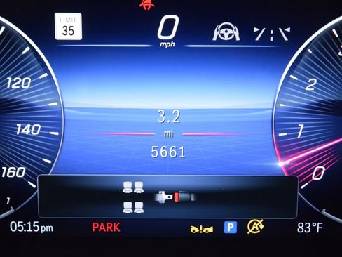 Used 2026 Mercedes-Benz GLS 450 4MATIC image 30