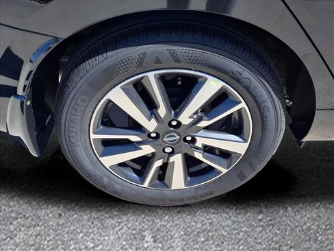 New 2025 Nissan Versa SV w/ Trunk Package image 7